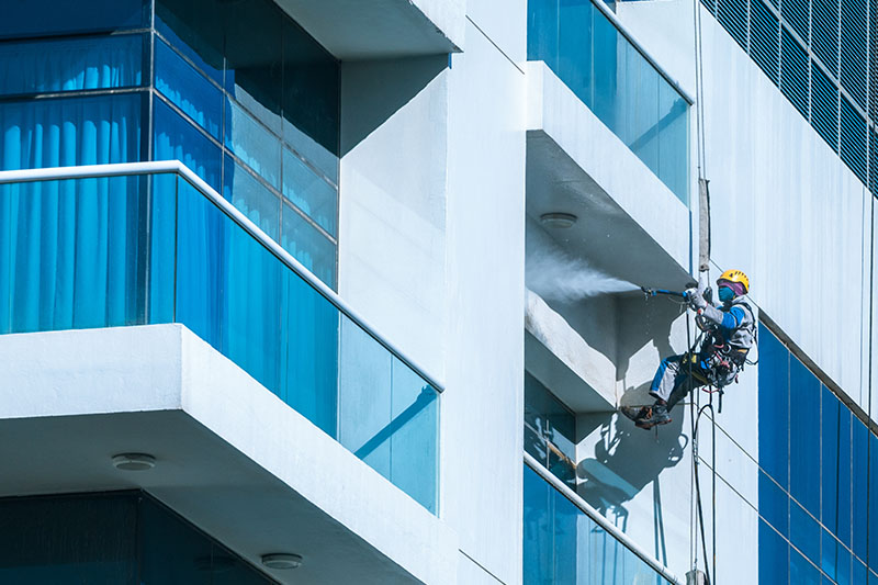 mycie elewacji i fasad budynków