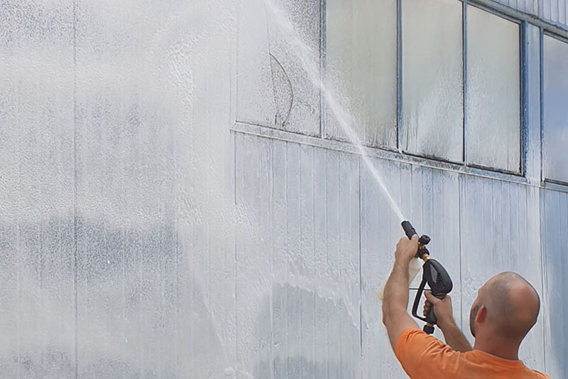 czyszczenie hal magazynowych i produkcyjnych