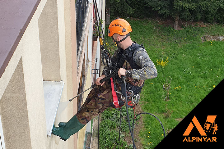 malowanie elewacji bloku wielorodzinnego