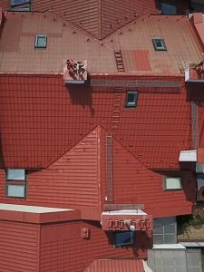 renowacja dachu dwuspadowego w szeregówce