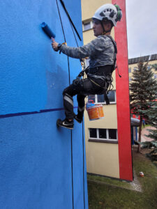 malowanie elewacji szpitala w leżajsku