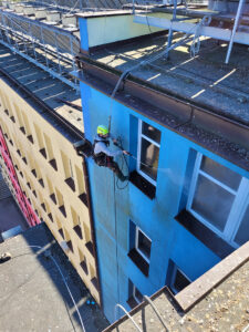 malowanie elewacji szpitala w leżajsku